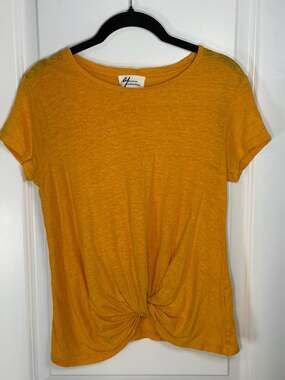 Andrea Jovine Mustard Yellow 100% Linen Front Twist Short Sleeve Top